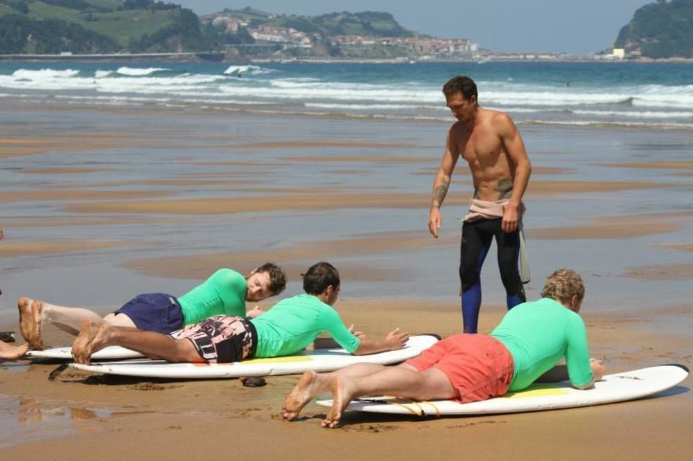 Zarautz Beachside Surf Camp Zewnętrze zdjęcie